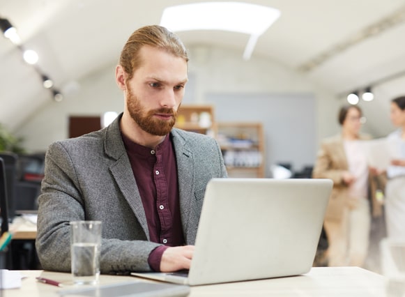 Ser la empresa Líder en Latinoamérica en combinar perfectamente el Marketing con Gestión Humana, reconocida por apoyar a nuestros clientes a lograr el éxito de sus negocios a través de las personas.